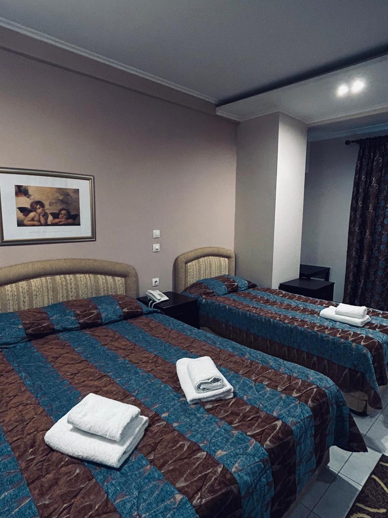 Hotel Athina Káto Loutrákion Extérieur photo